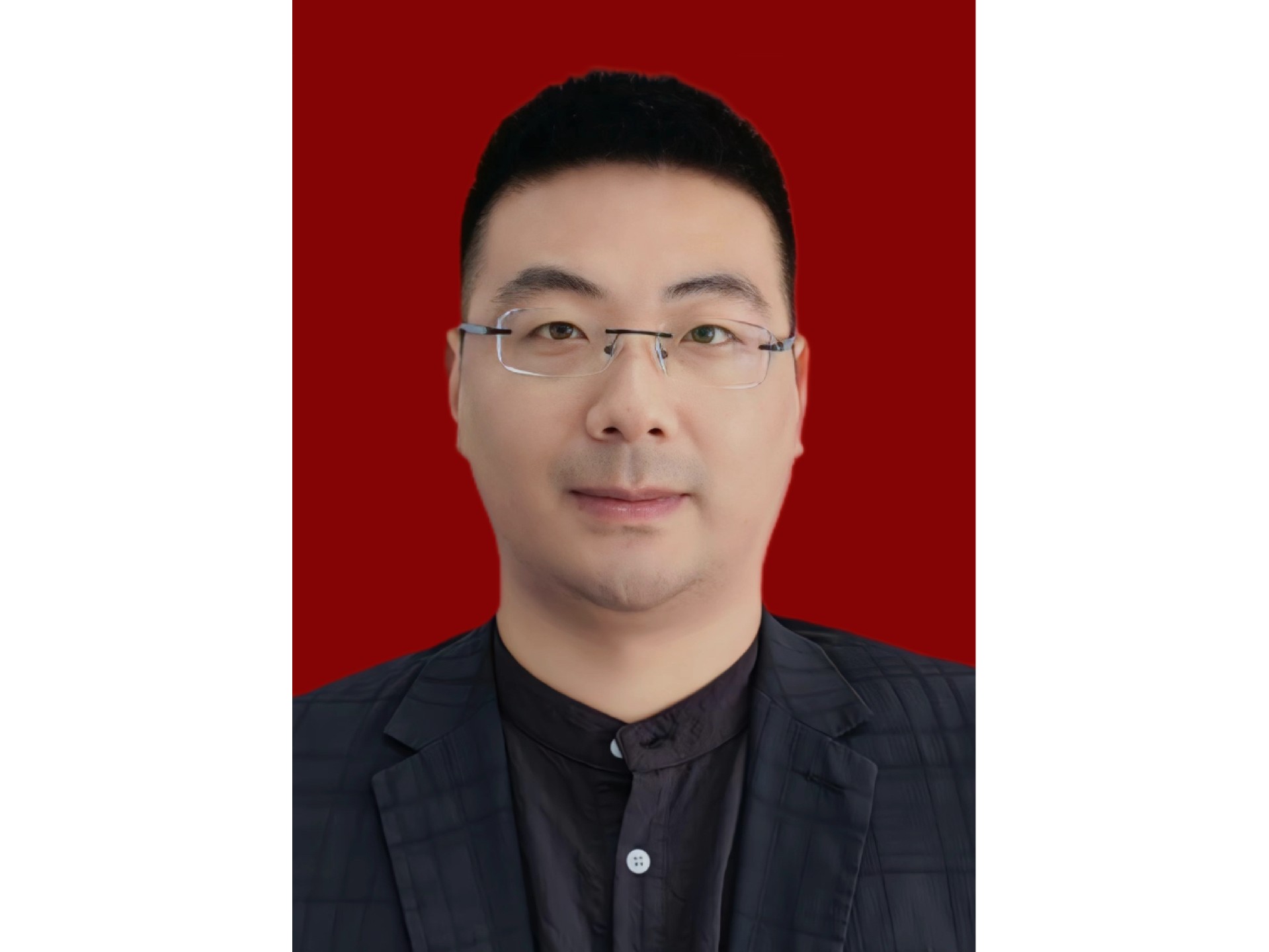 开发处处长：杨 鹏
