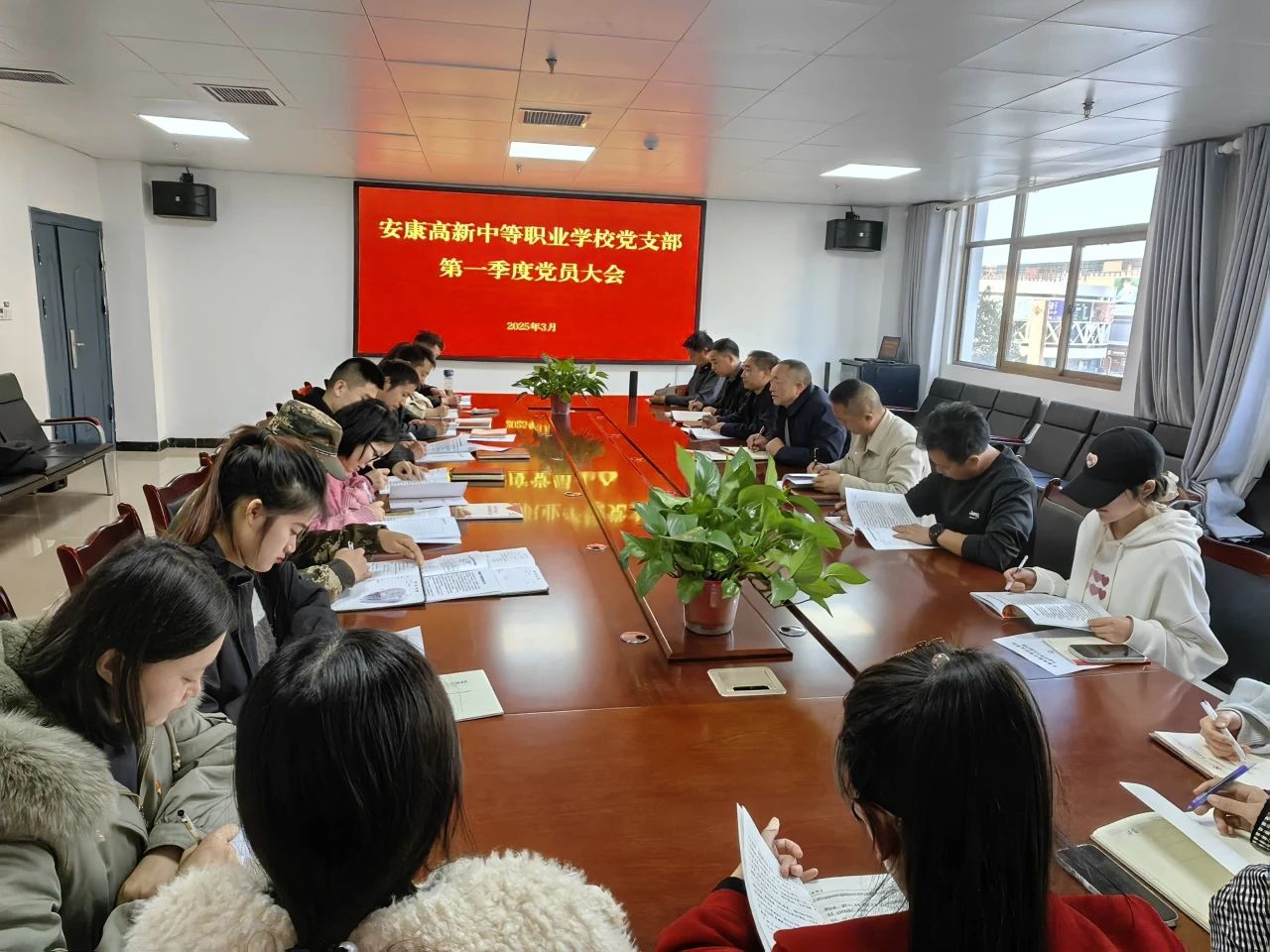 d8e88a4192ee859f02cbb404ea209fb9.jpg